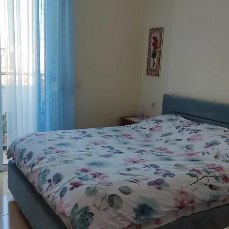 Kelas Rent דירה *