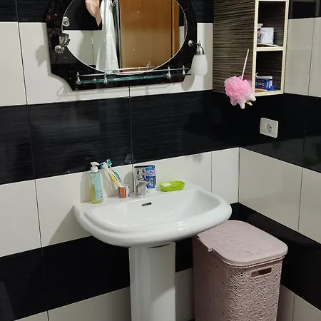 Kelas Rent * Vlorë